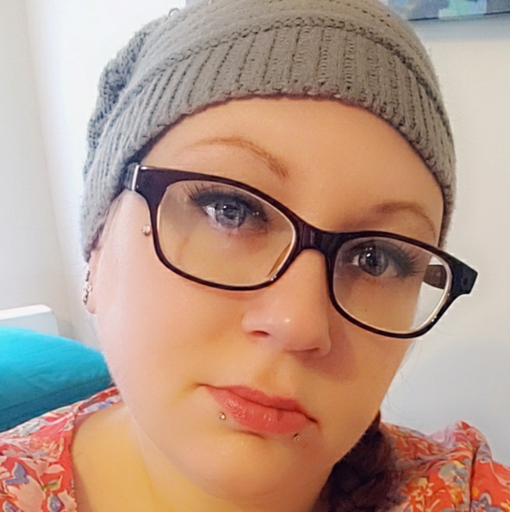 Meet your Posher, Janelle